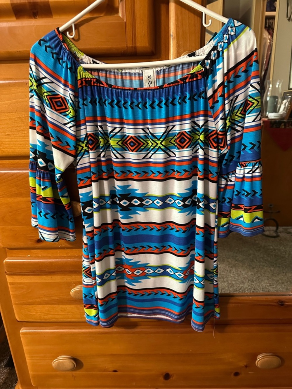Rouge Helium Multicolor Wave-Print Off-Shoulder Top
